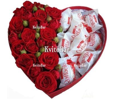 11 троянд у коробці