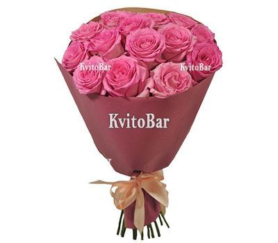 15 рожевих троянд 70 см