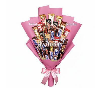 Солодкий букет із шоколадних батончиків