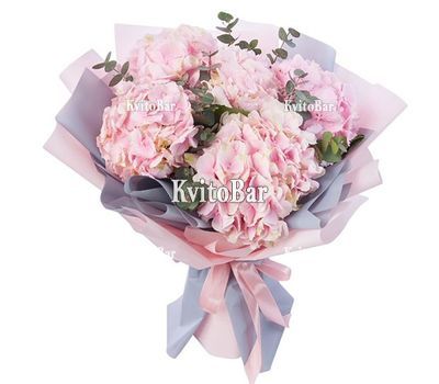 Букет 5 рожевих гортензій