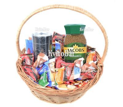 Кошик з цукерками, чаєм і кавою