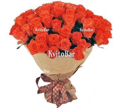 Шикарна 51 помаранчева троянда